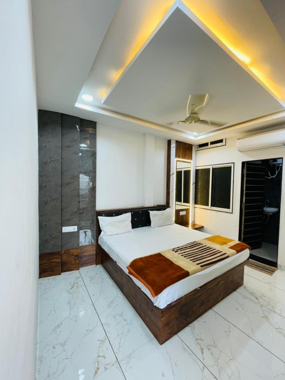 Hotel Shree Shyam Sharnam Godarpura Exterior photo