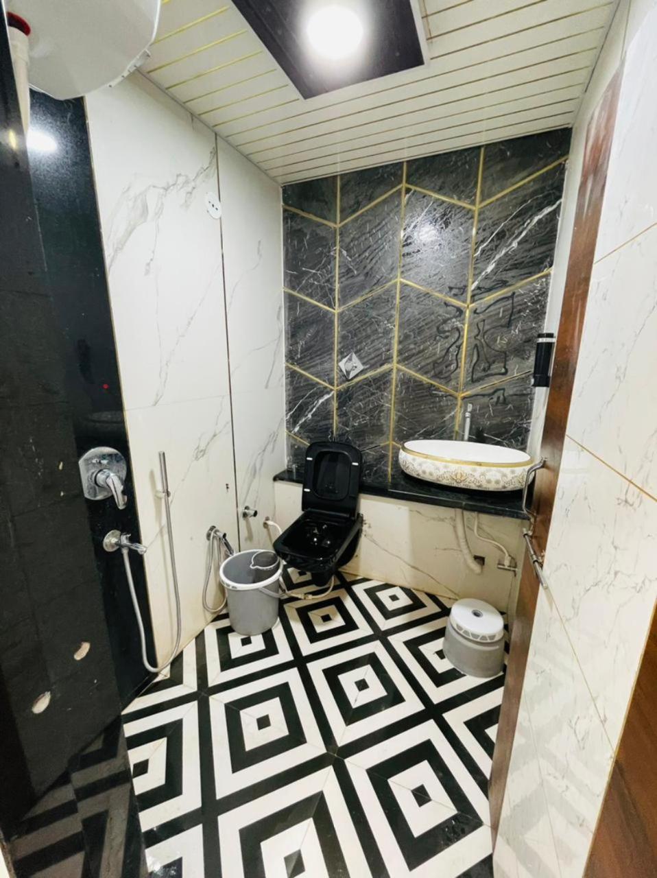 Hotel Shree Shyam Sharnam Godarpura Exterior photo
